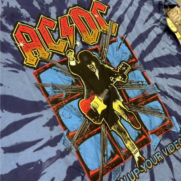 BNWT AC/DC band tshirt, by Aeropostale, Oversized fit, Sized XS - Picture 2 of 4